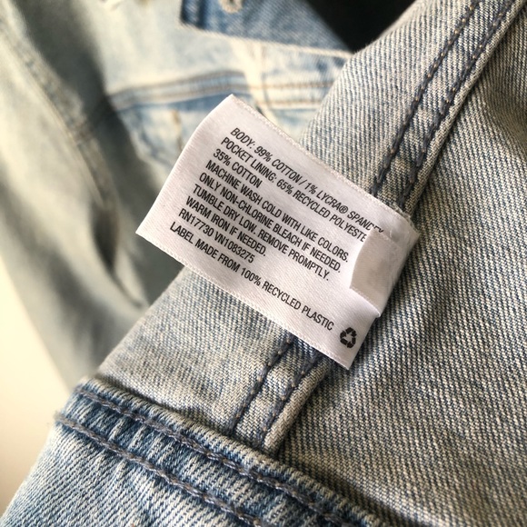 Universal Thread Denim Jacket - Picture 12 of 12